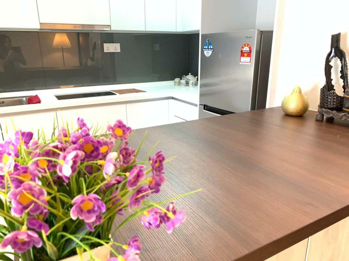 Almas Puteri Harbour Apartment Nusajaya  Ngoại thất bức ảnh