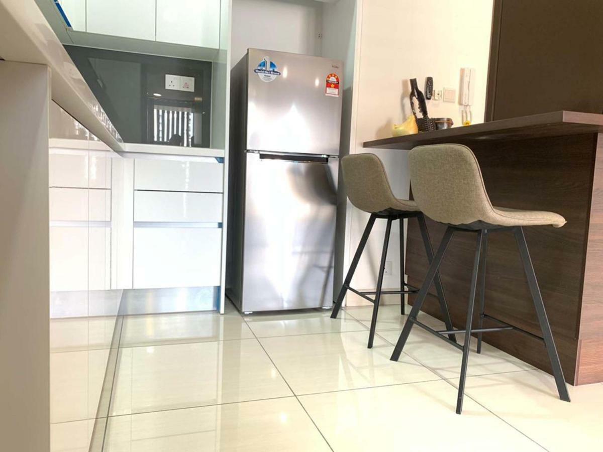 Almas Puteri Harbour Apartment Nusajaya  Ngoại thất bức ảnh